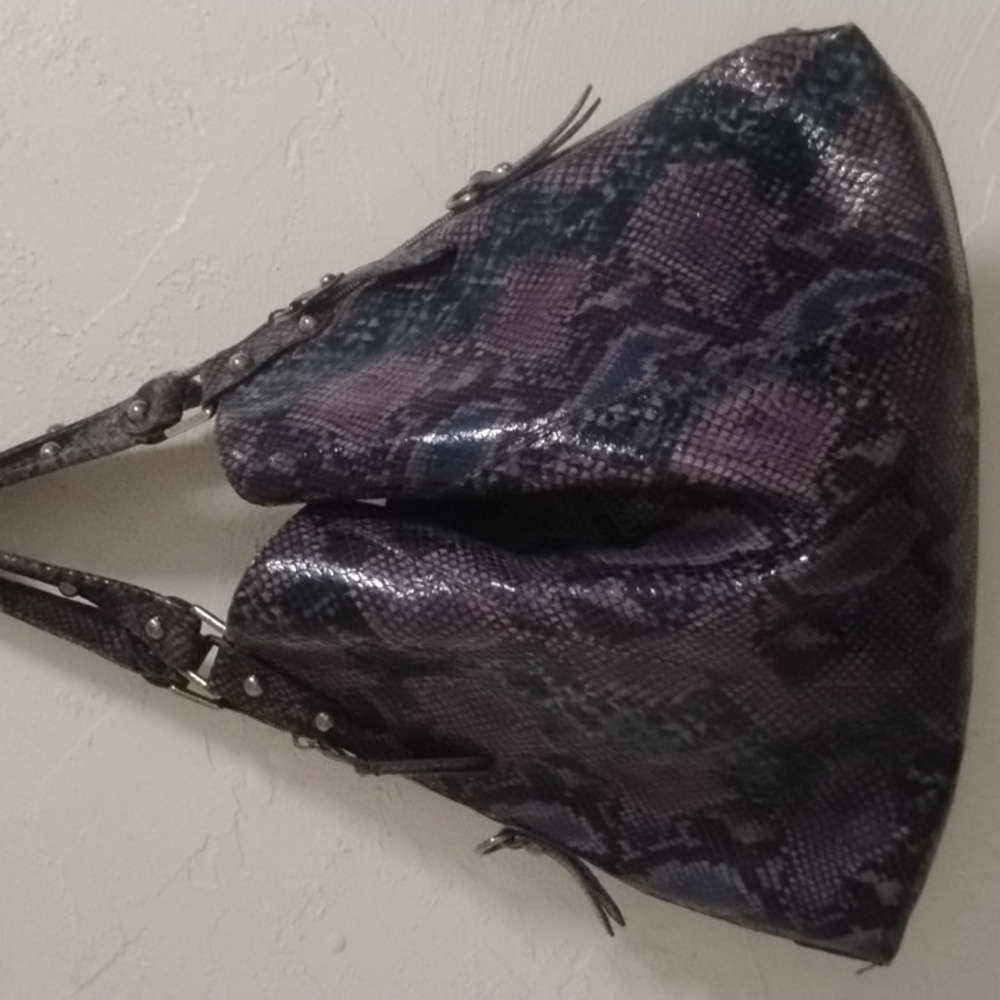Stuart Weitzman Huge Python Snakeskin Purple Shou… - image 2